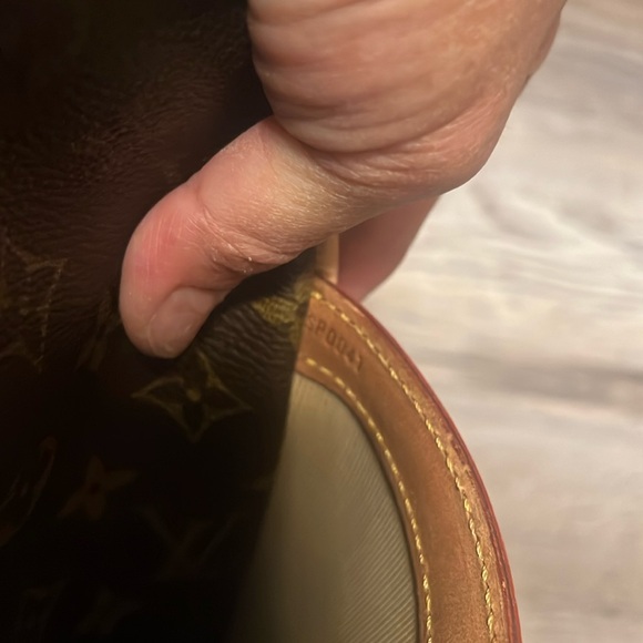 Authentic GM reporter with new Vachetta - Picture 3 of 16